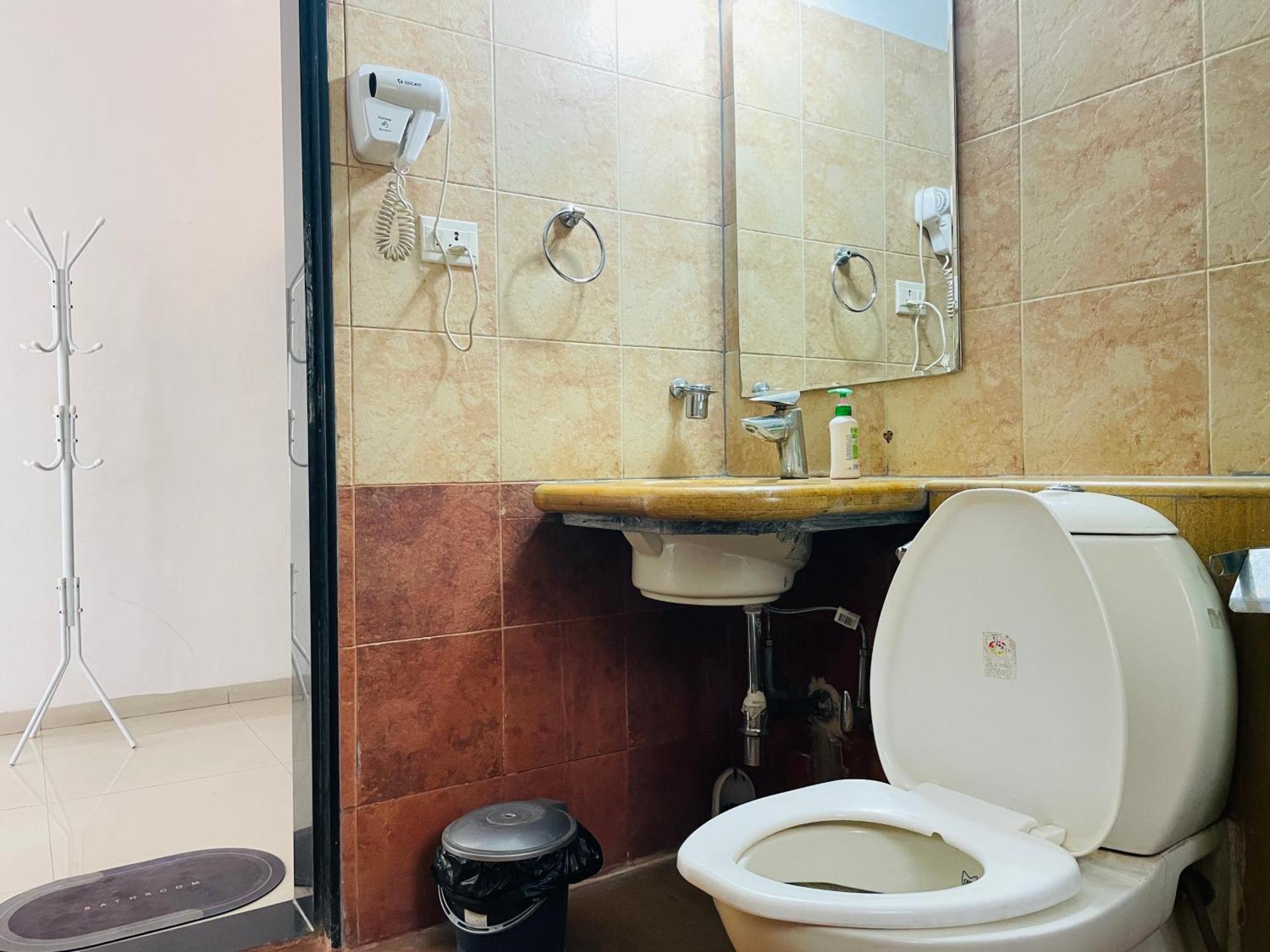 Lifespace- Spacious Hostel in a Luxurious Villa Pune Extérieur photo